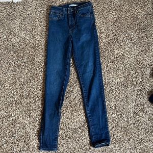 Levi’s Jeans Mile High Super Skinny Size 25